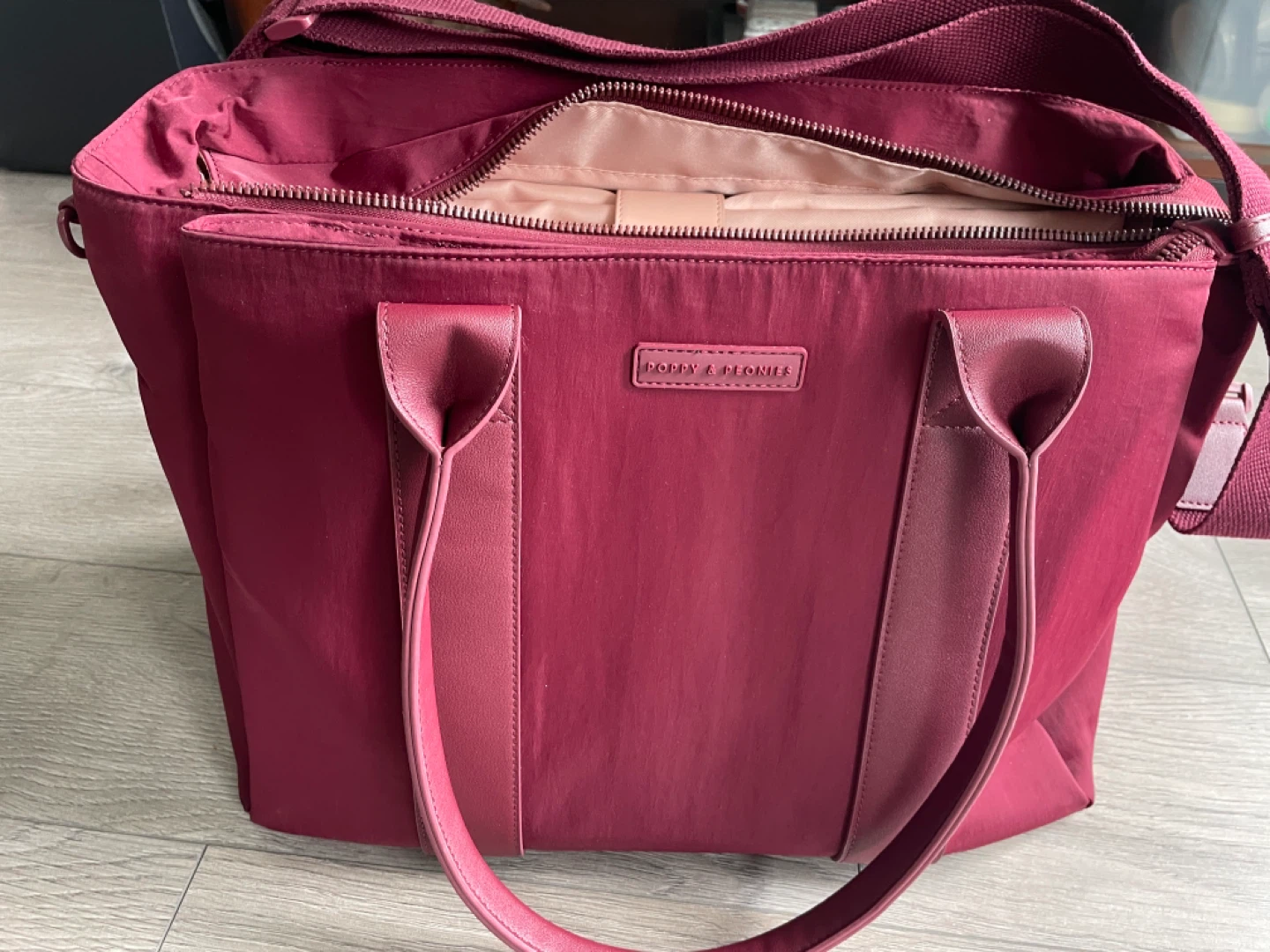 Poppy & Peonies Daily Tote in Berry