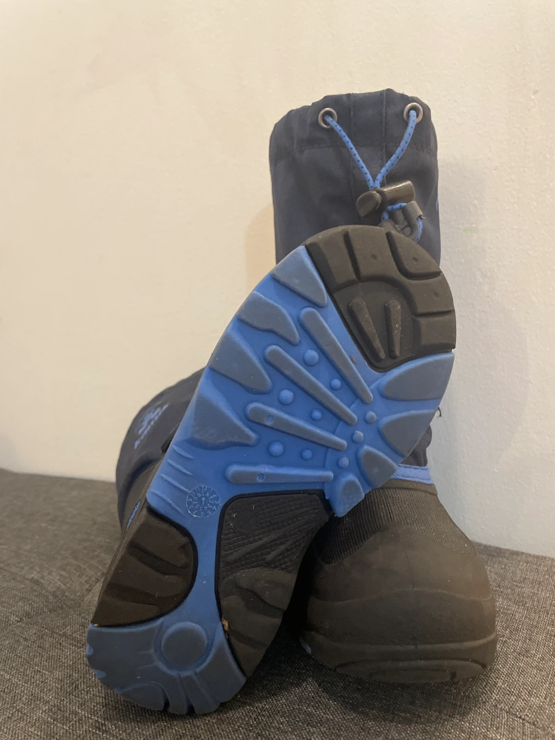 Kamik snow boots size 1 - photo 3