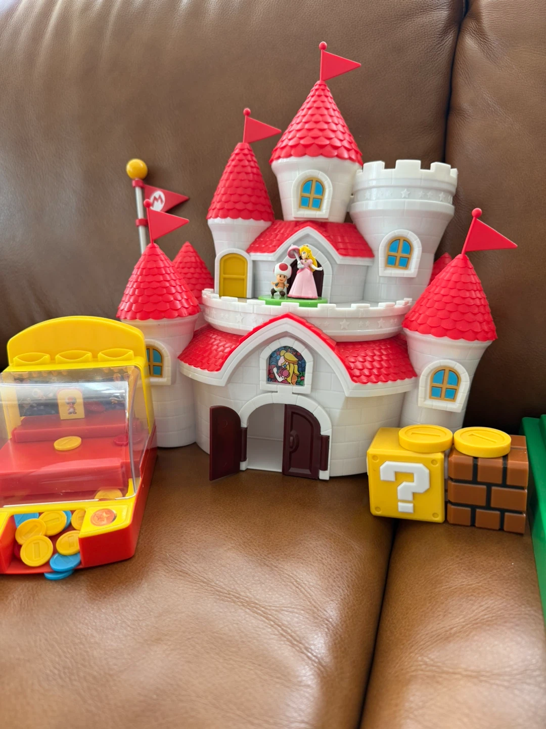 Super Mario Toys - photo 4