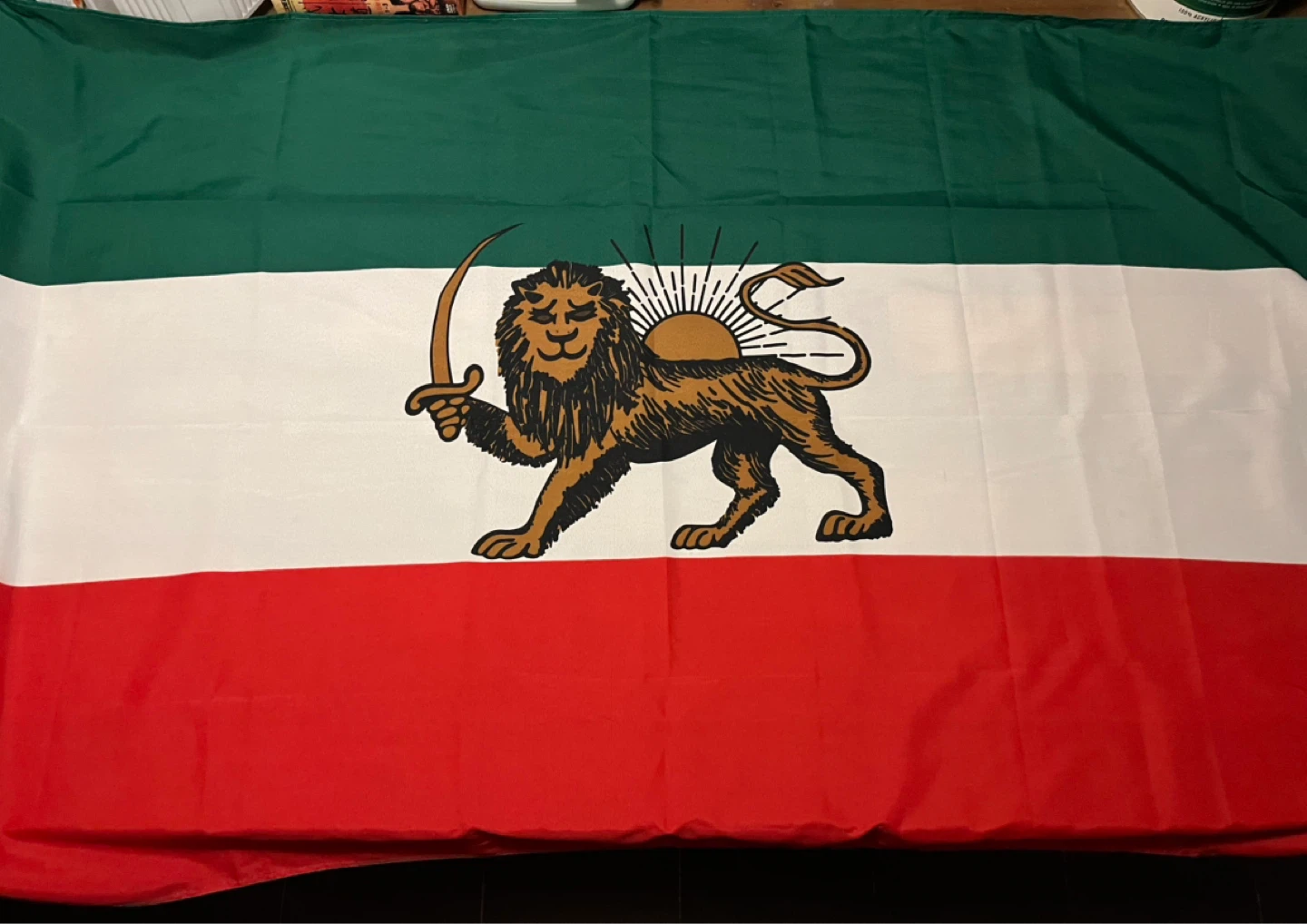 Large IRAN Lion & Sun Flag