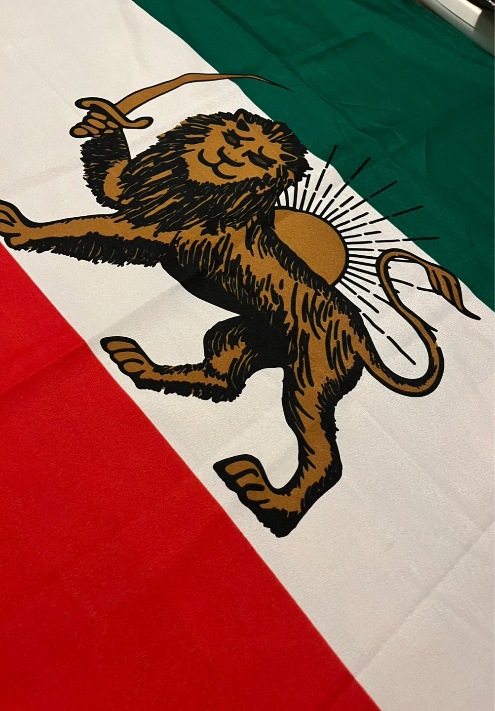 Large IRAN Lion & Sun Flag - photo 4