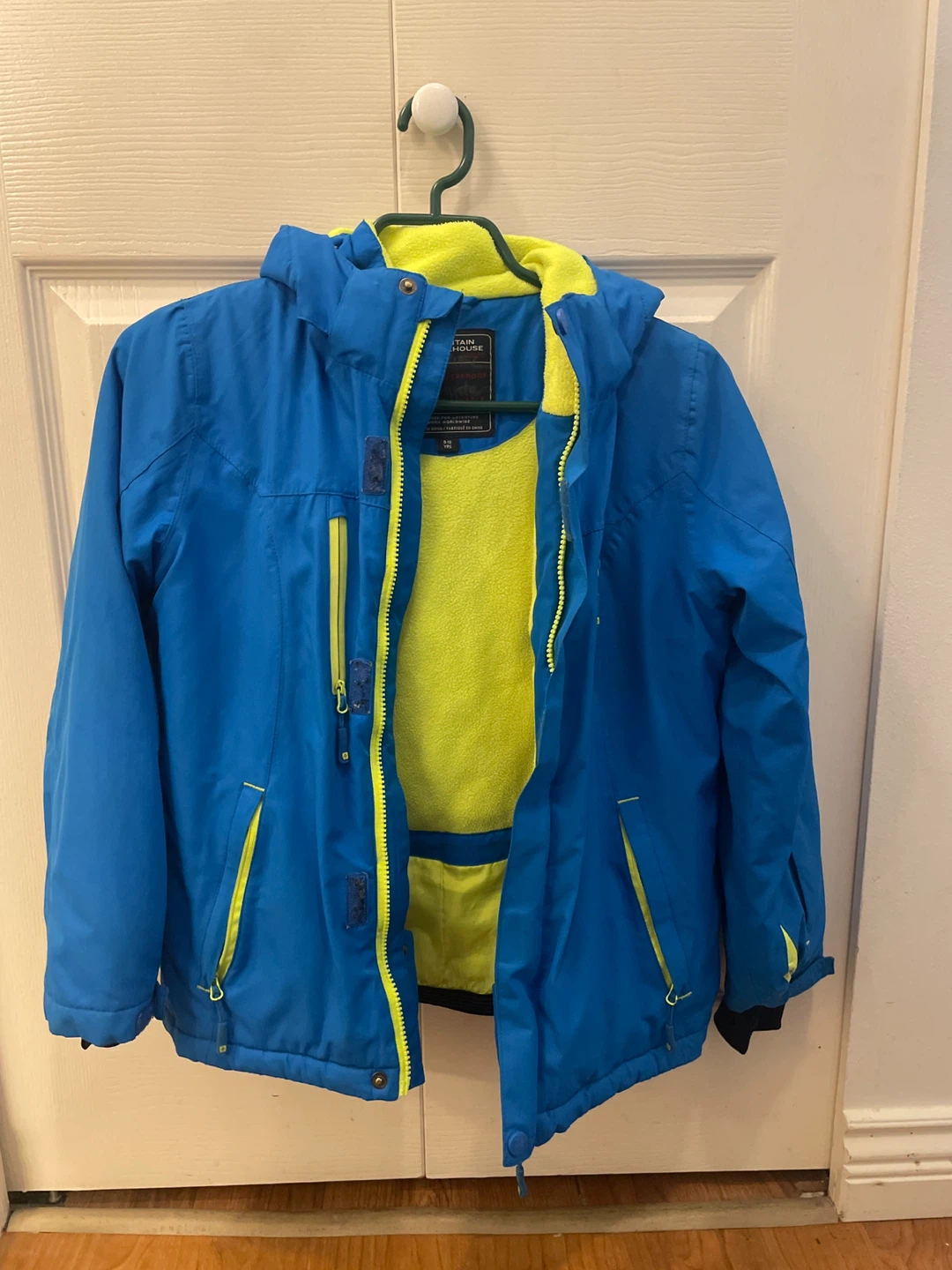 Winter jacket 9-10 years old