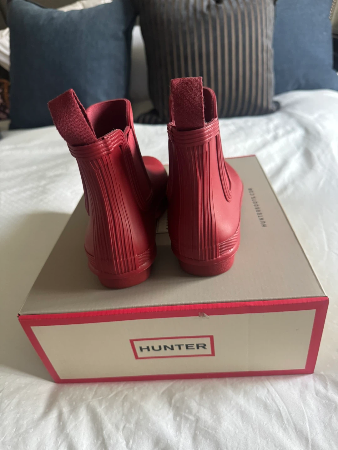 Hunter Women's Original Chelsea Boots - Red - photo 5