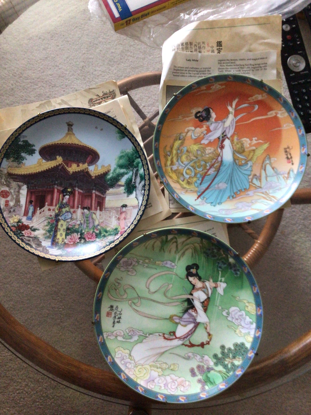 Decorative Collector Plates - Set of 3
