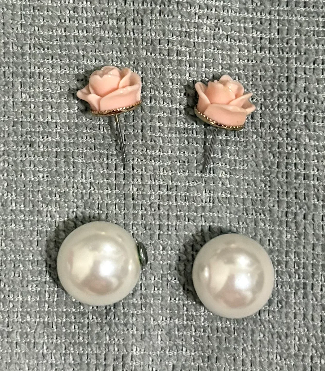 Assorted Fashion Earring Set-Take All For $5 - photo 2
