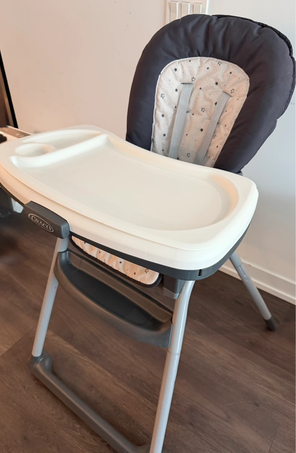 Graco 6-in-1 High Chair with Removable Tray