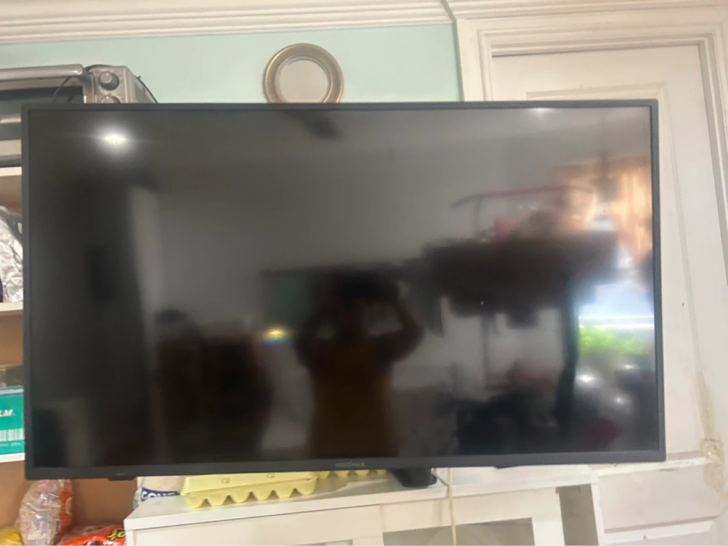 Insignia TV