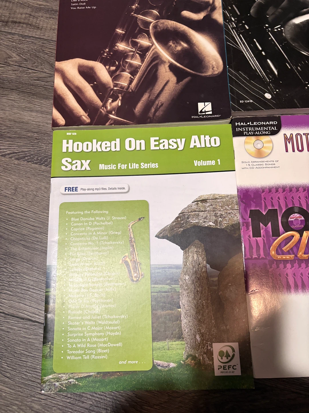 4 Alto Sax Music Books - photo 5