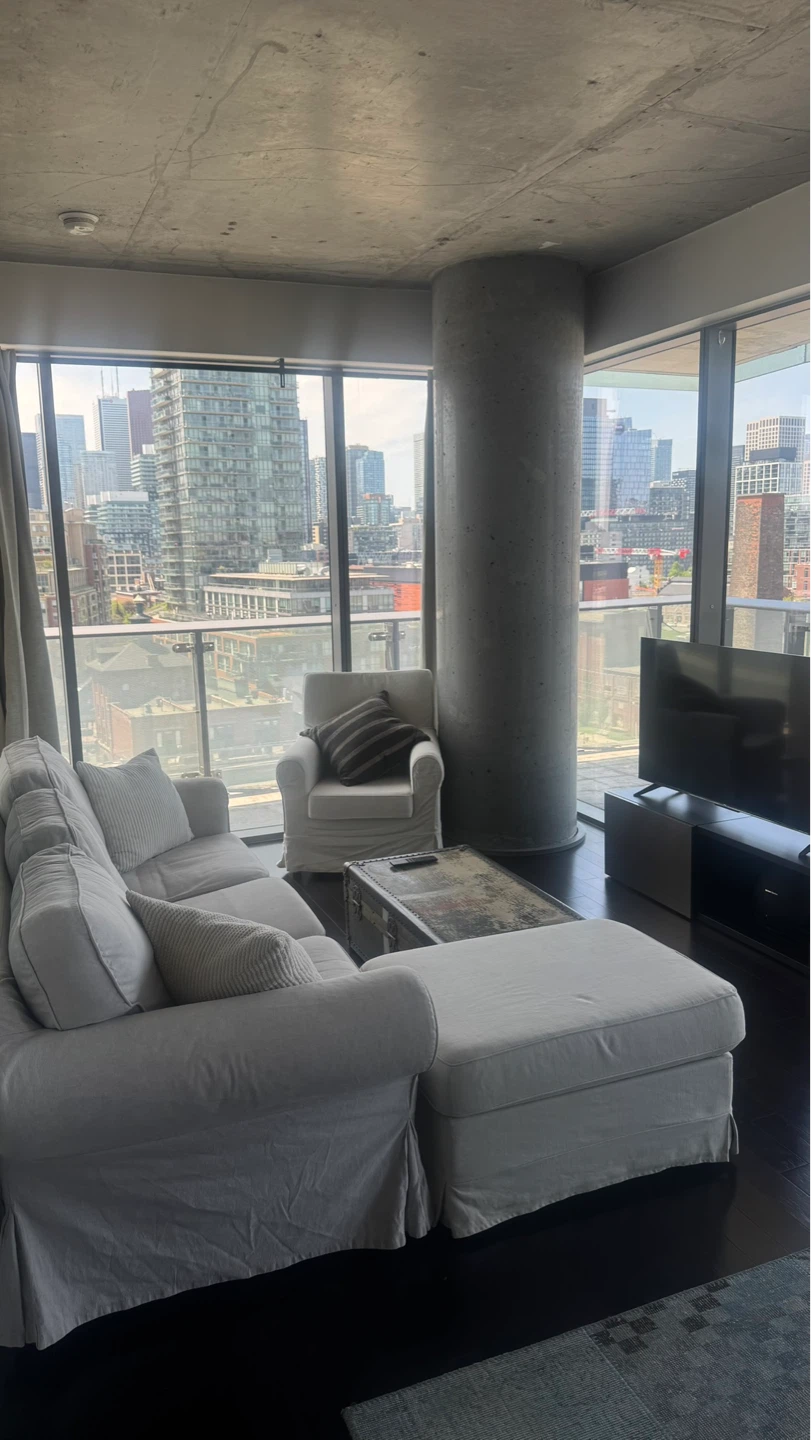 Large Sectional Sofa with Ottoman - photo 3