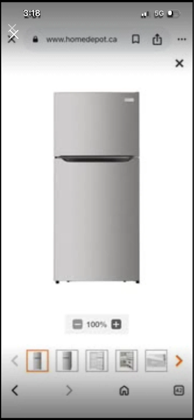 New Frigidaire Top Freezer Refrigerator 18cuft 30”