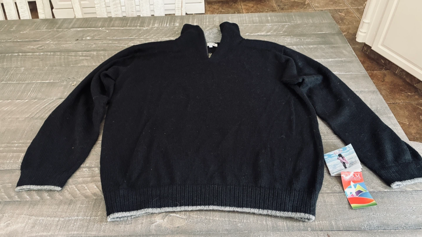 Brand new 100 percent Alpaca, bought in Bolivia, men’s  sweater