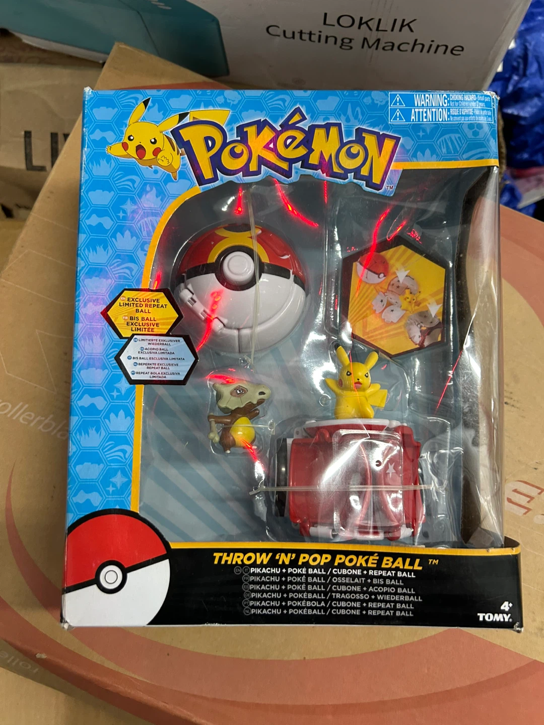 Pokemon Throw 'n' Pop Poké Ball with Pikachu & Cubone