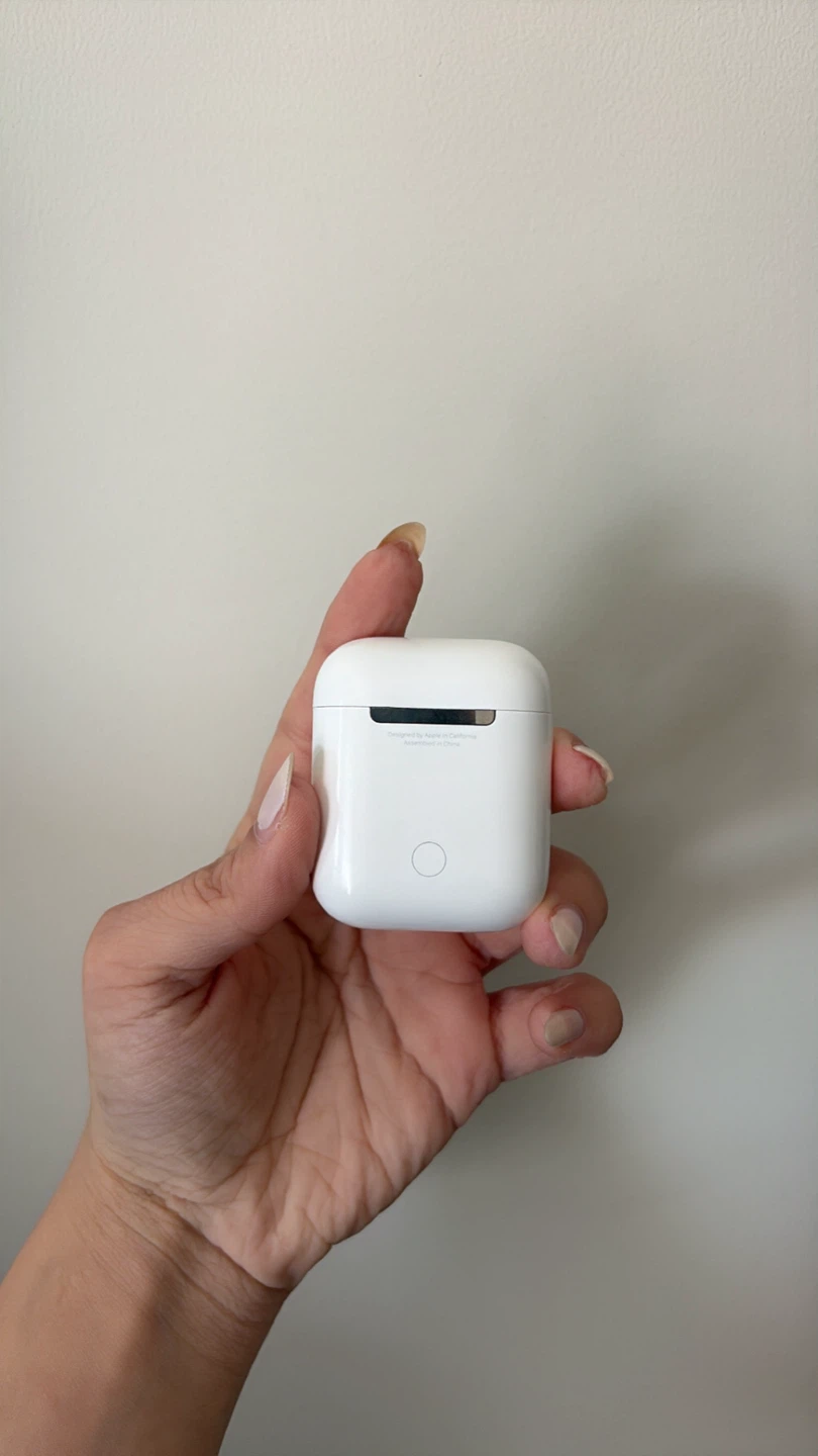 Authentic Apple AirPods with Charging Case - photo 2
