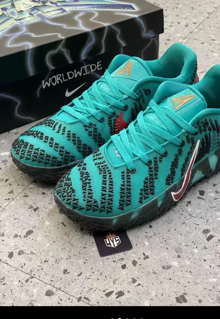 Basketball shoes turbo green - photo 2