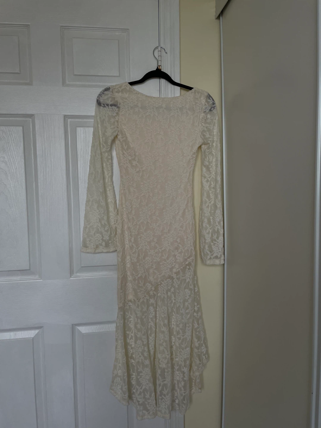 White Lace Long Sleeve Dress - photo 2