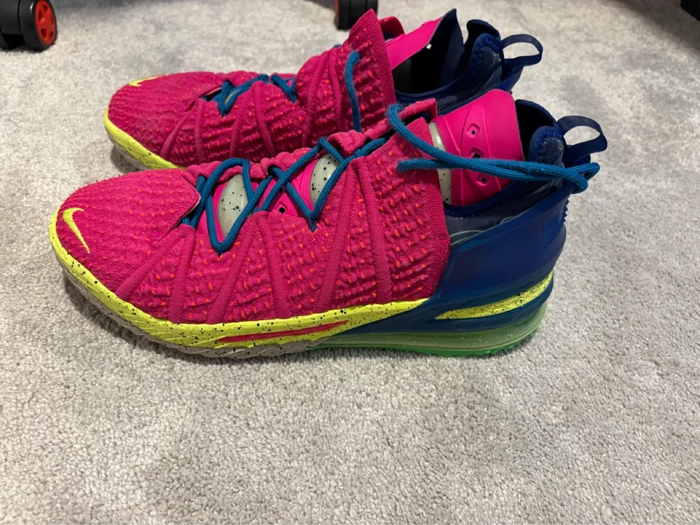 Nike LeBron 18 Basketball Shoes - photo 3