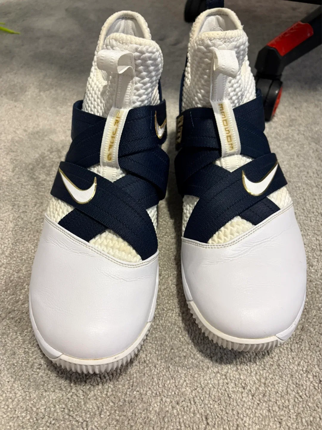 Nike LeBron Witness 3 Basketball Shoes - photo 2