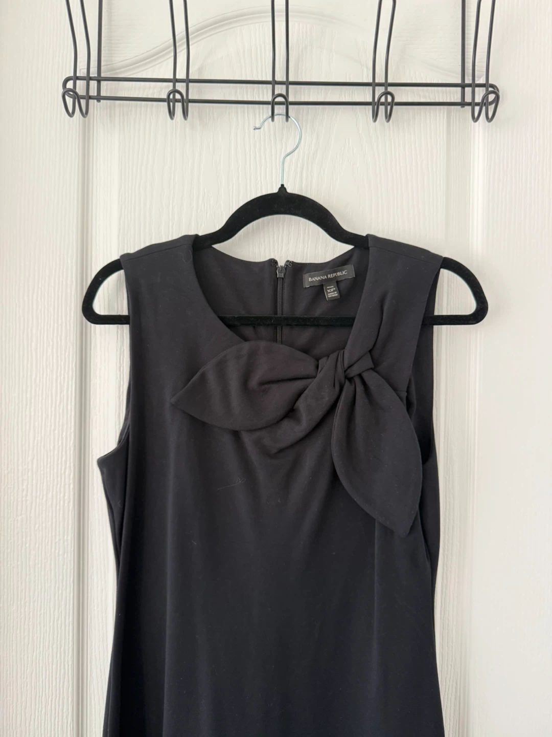 Banana Republic Little Black Dress - photo 2