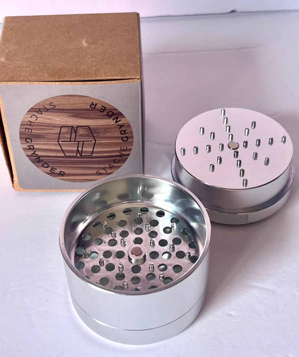 Stache Grinder 3-Piece Herb Grinder - photo 2