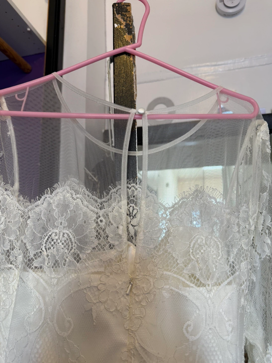 White Lace Wedding Dress with Beaded Belt - photo 2