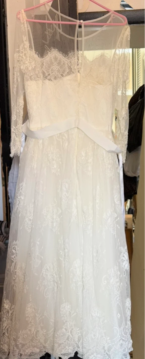 White Lace Wedding Dress with Beaded Belt - photo 5