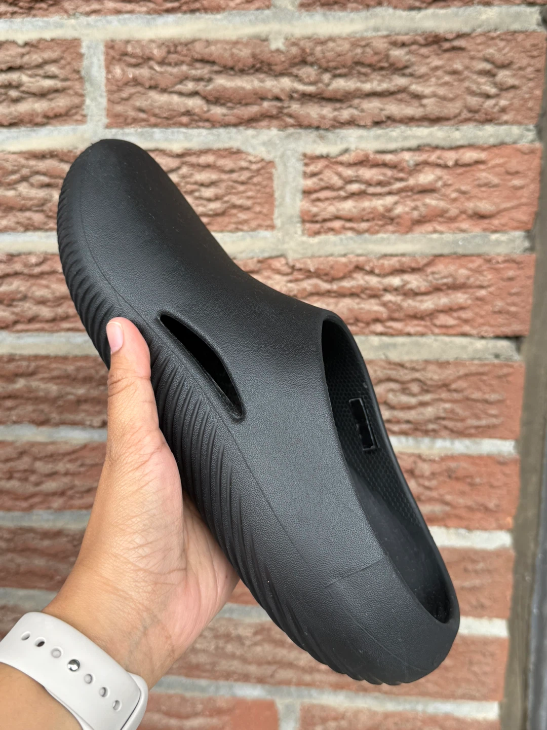 Crocs black mellow recovery slide- M7- W9 - photo 4