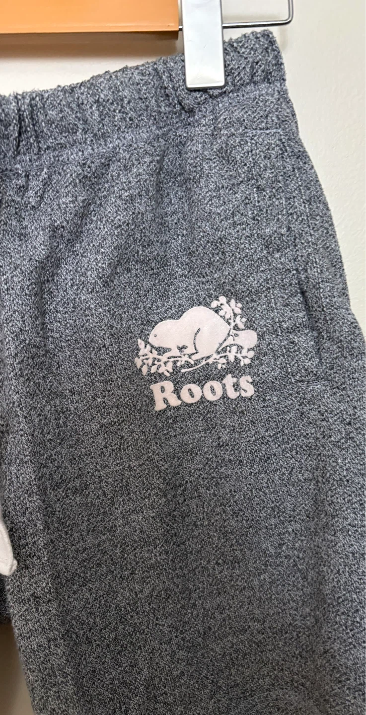 Women’s Roots Salt & Pepper Sweat Shorts-Size Small - photo 2