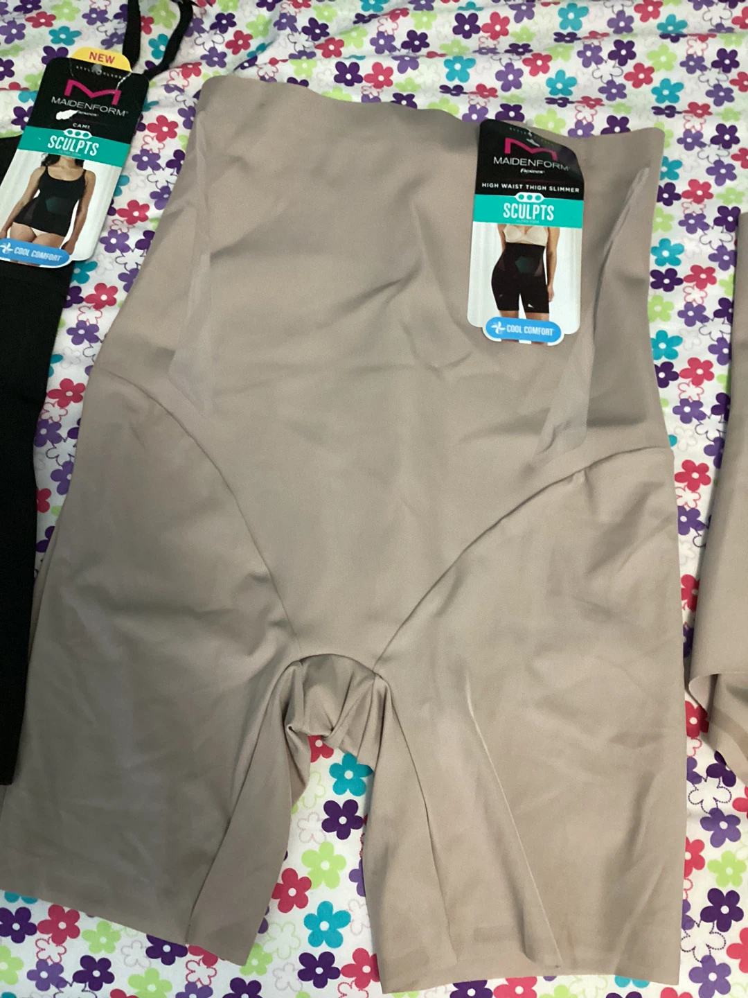 Maidenform Sculpt High Waist Thigh Slimmer & Cami Set - photo 3