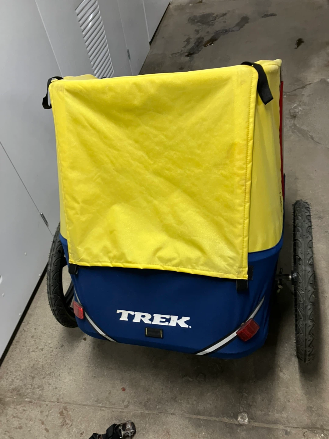 Trek Child Bike Trailer - photo 3