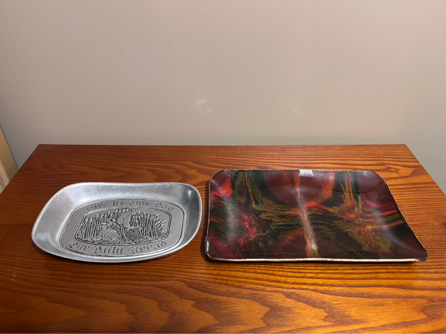 VINTAGE (1960’s-1970’s) TRAYS