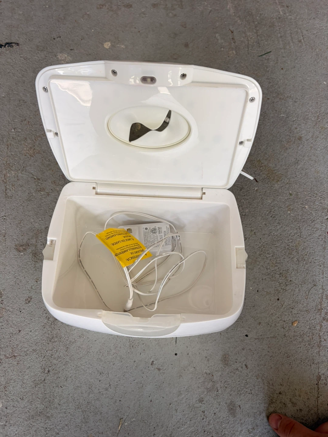 White Sterilizer Machine - photo 2