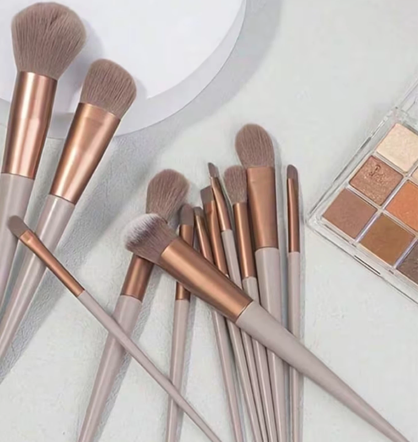 NEW 13-Piece Rose Gold Makeup Brush Set - photo 2