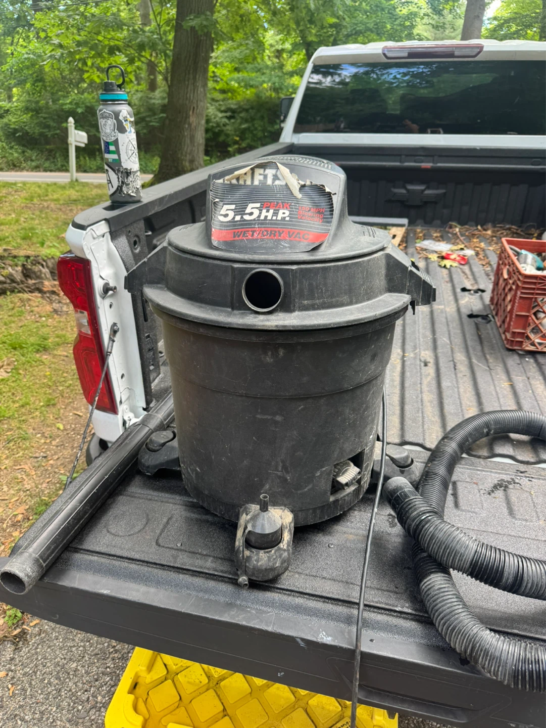 Craftsman 16-Gallon Wet/Dry Shop Vacuum (Model 113.177725)