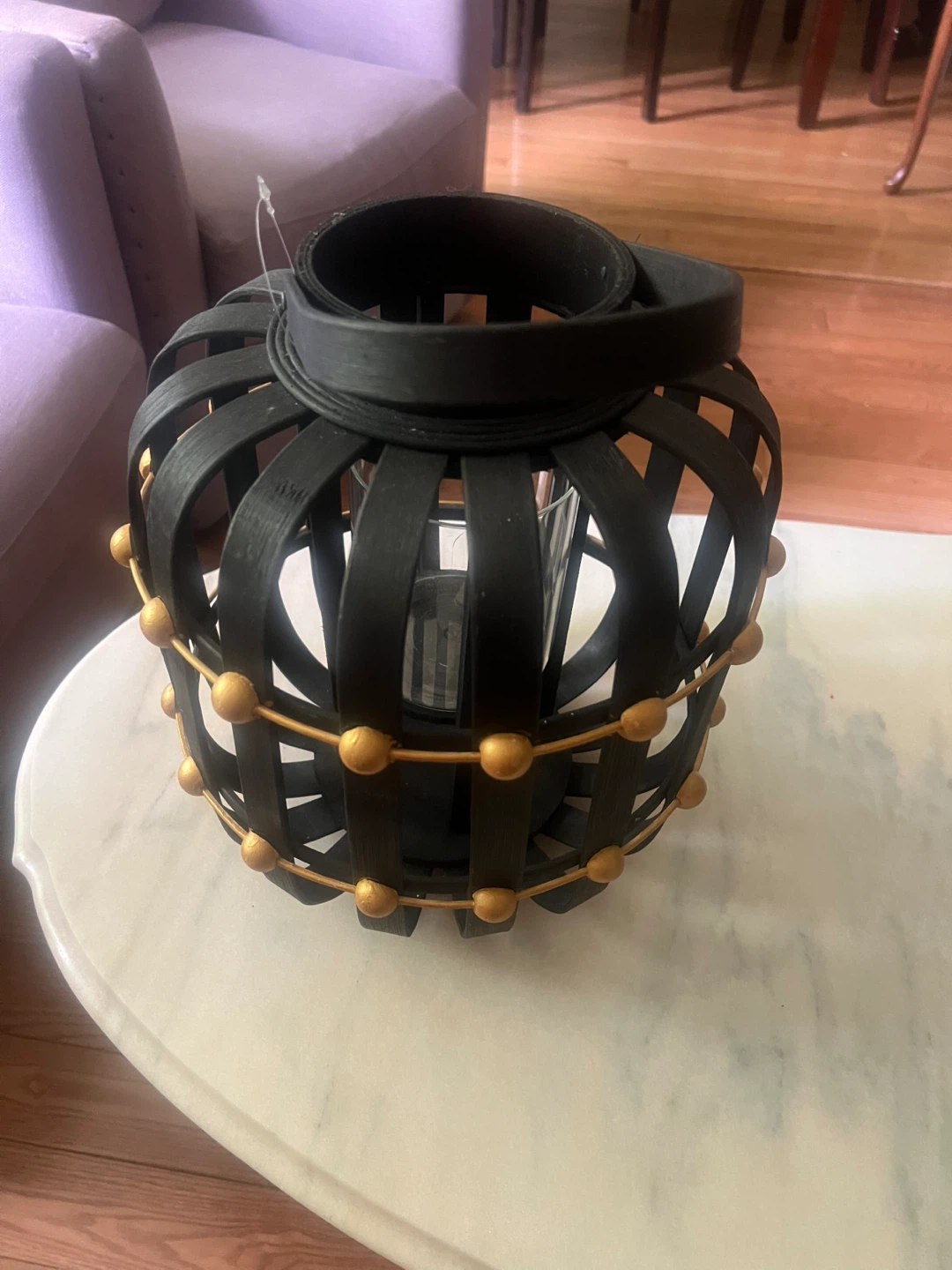 Black and gold lantern