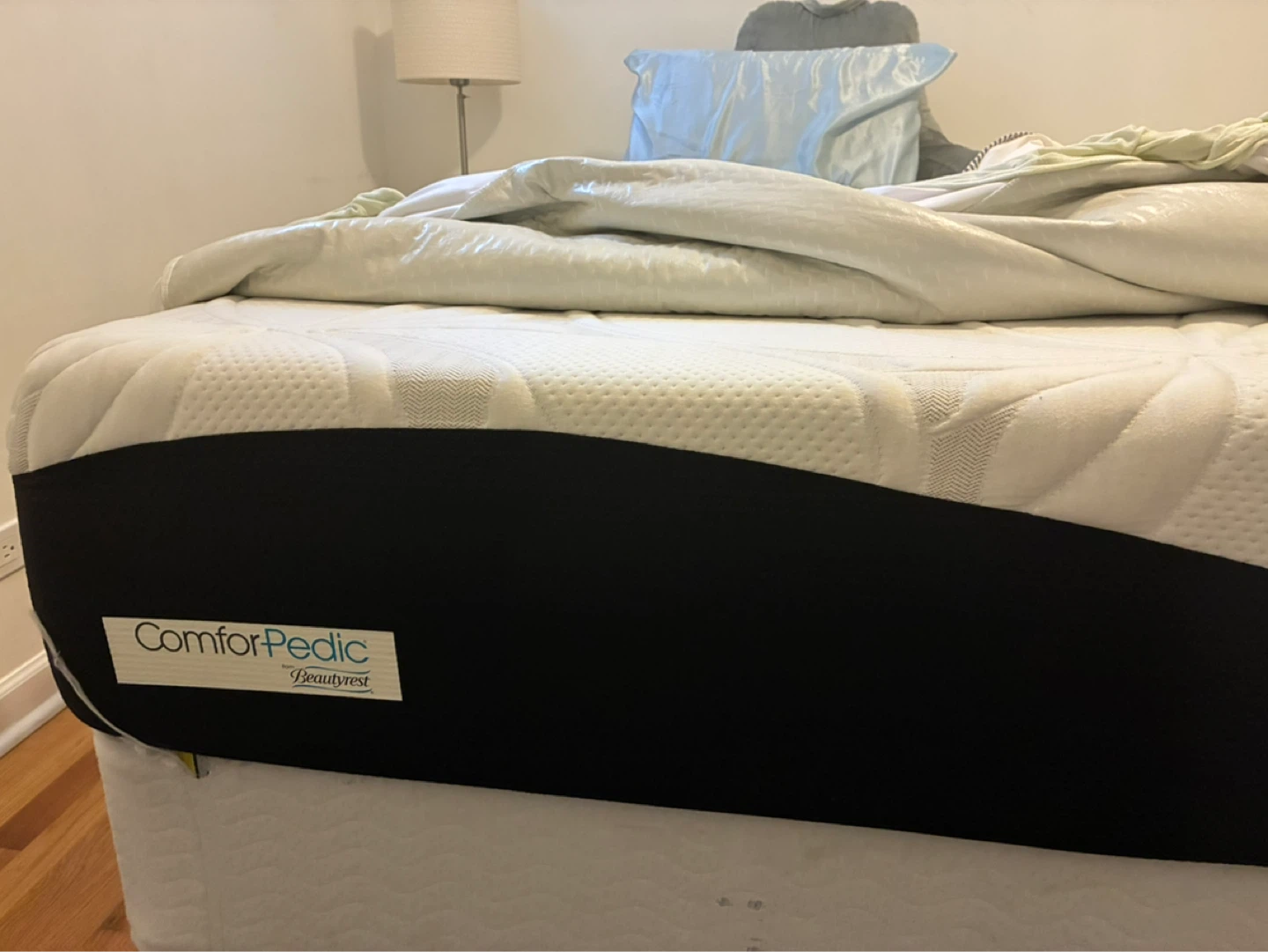 Beautyrest ComforPedic "AirCool" Mattress + spring box - photo 2
