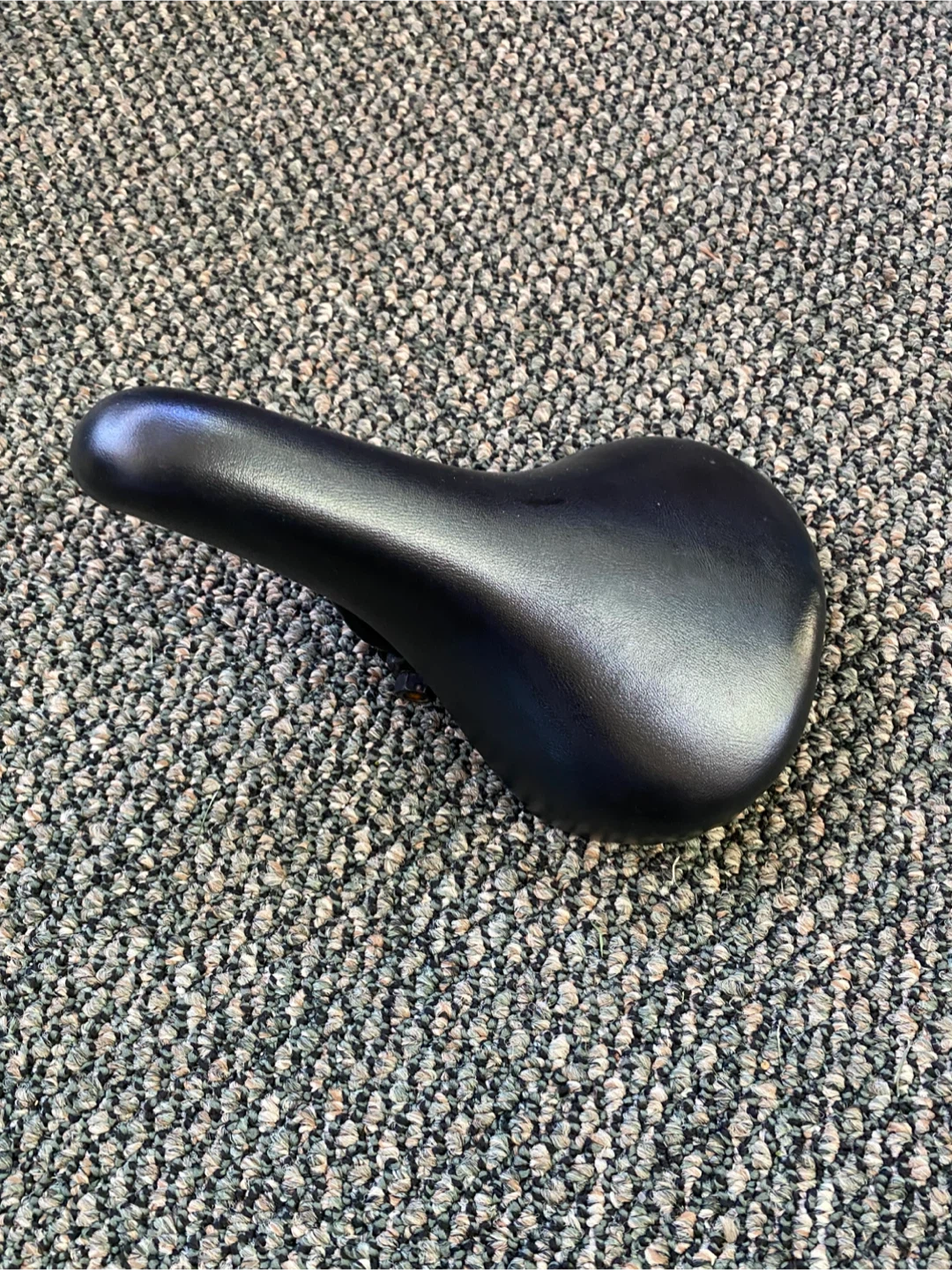 BICYCLE SEAT