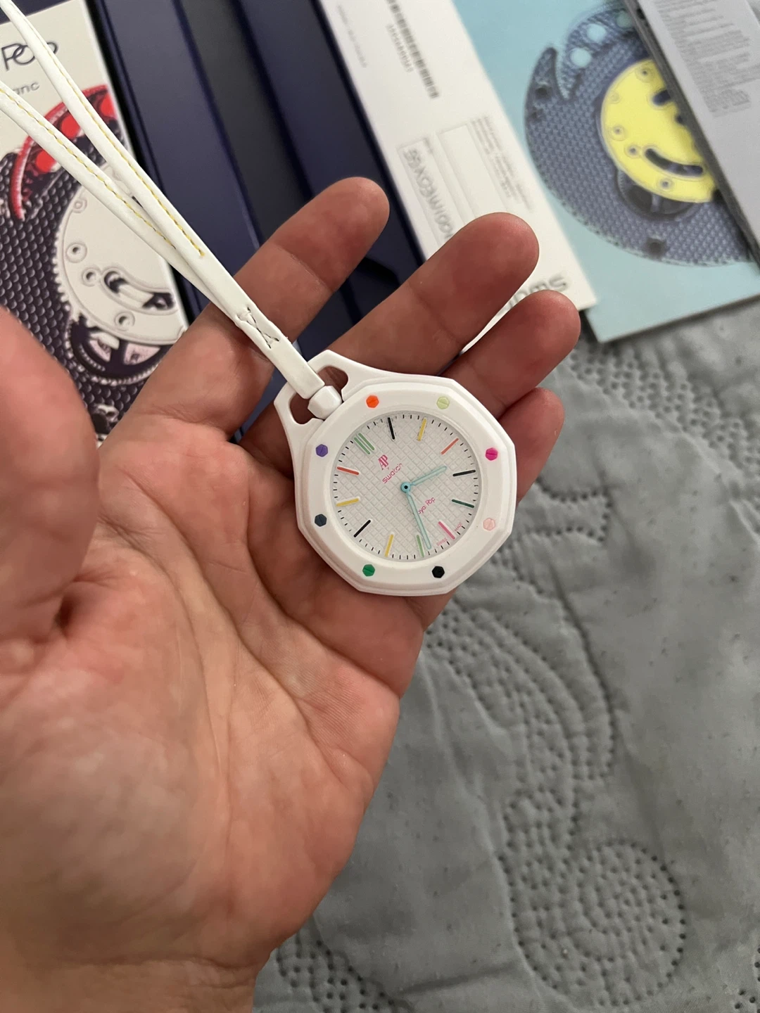 AP Royal Pop Swatch x Watch Huit Blanc Delivery Availble - photo 2