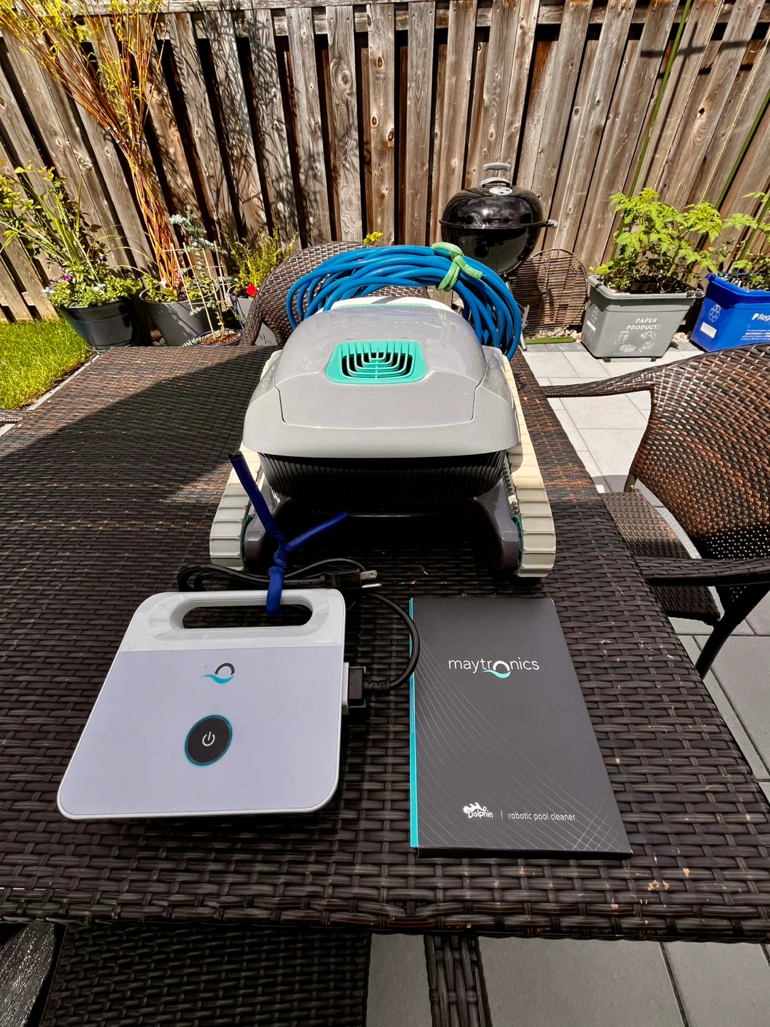 Maytronics Dolphin Active Solo Robotic Pool Cleaner