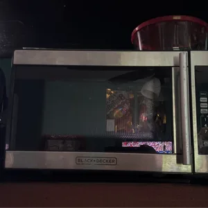 BLACK+DECKER Microwave