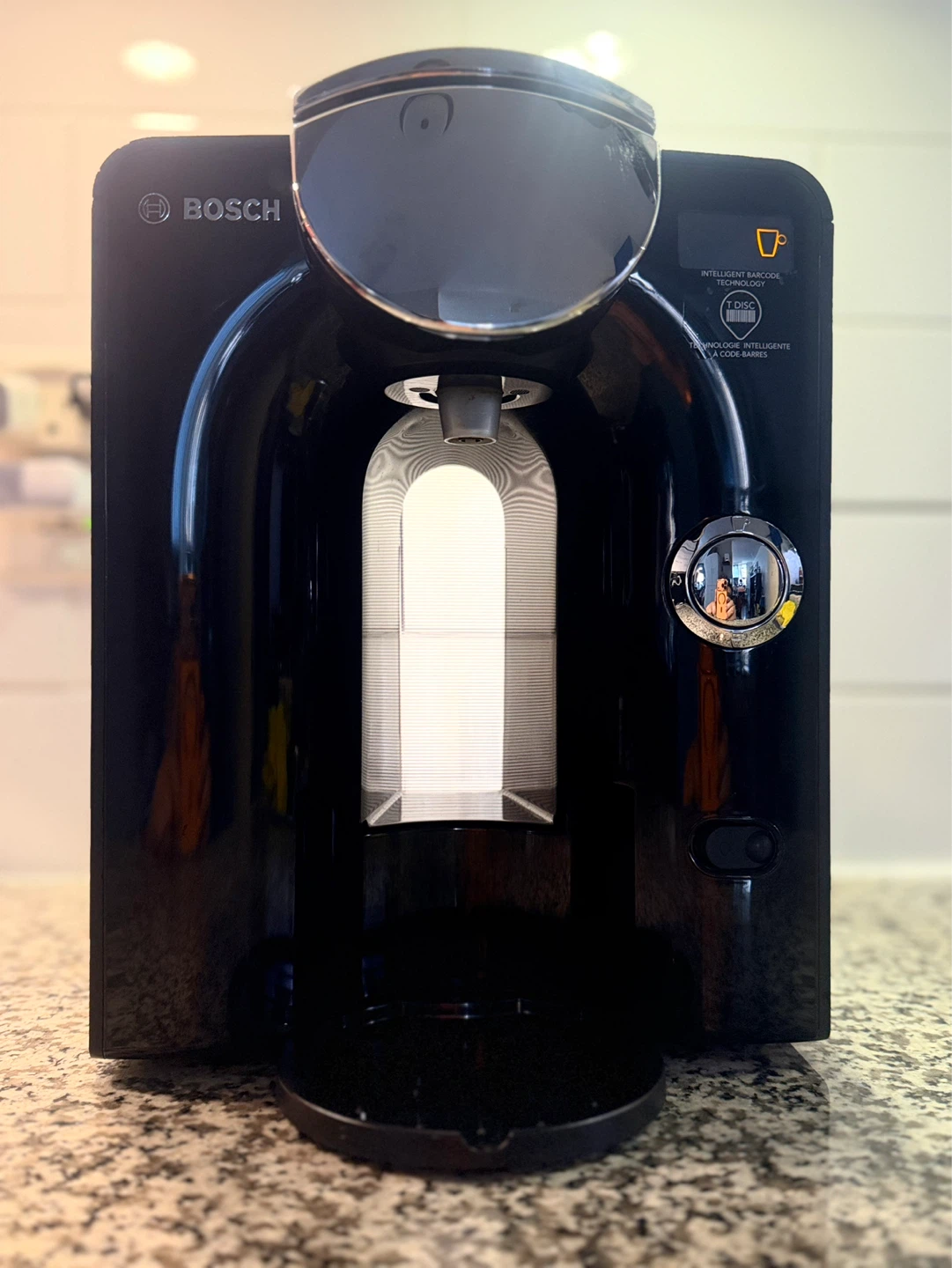Bosch Tassimo Coffee Machine - photo 3
