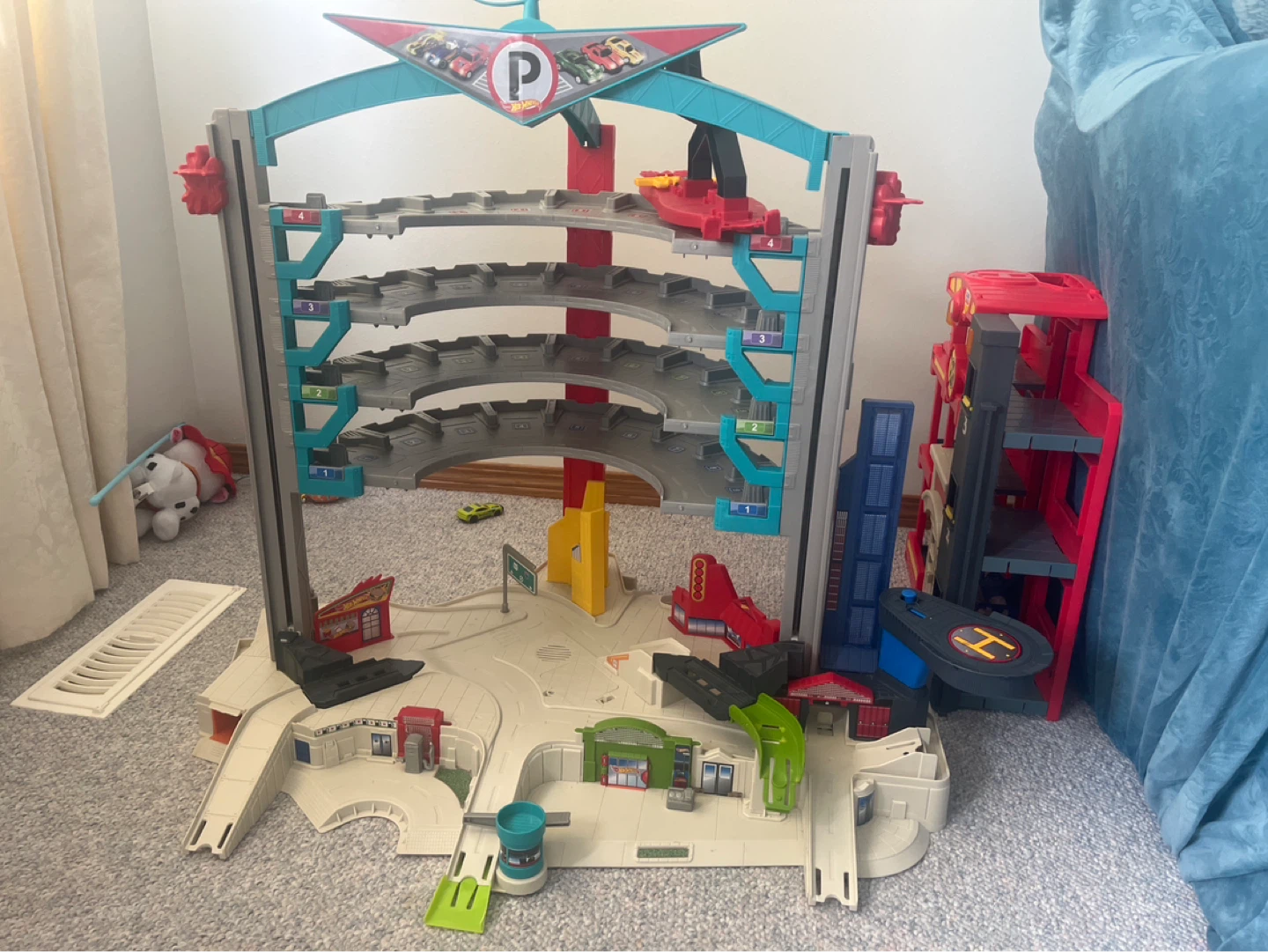 Hot Wheels City Ultimate Garage Playset