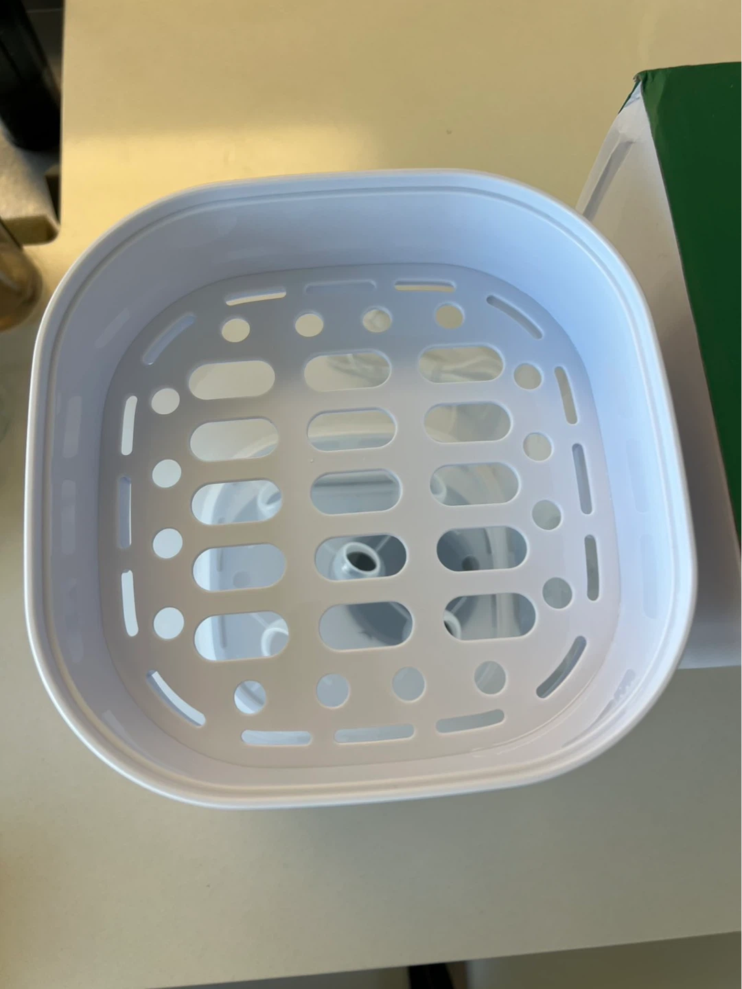 Like new!! GROWNSi Bottle Sterilizer & Dryer - photo 5