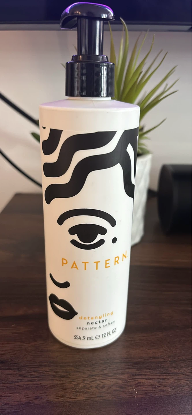 PATTERN Detangling Nectar Hair Product