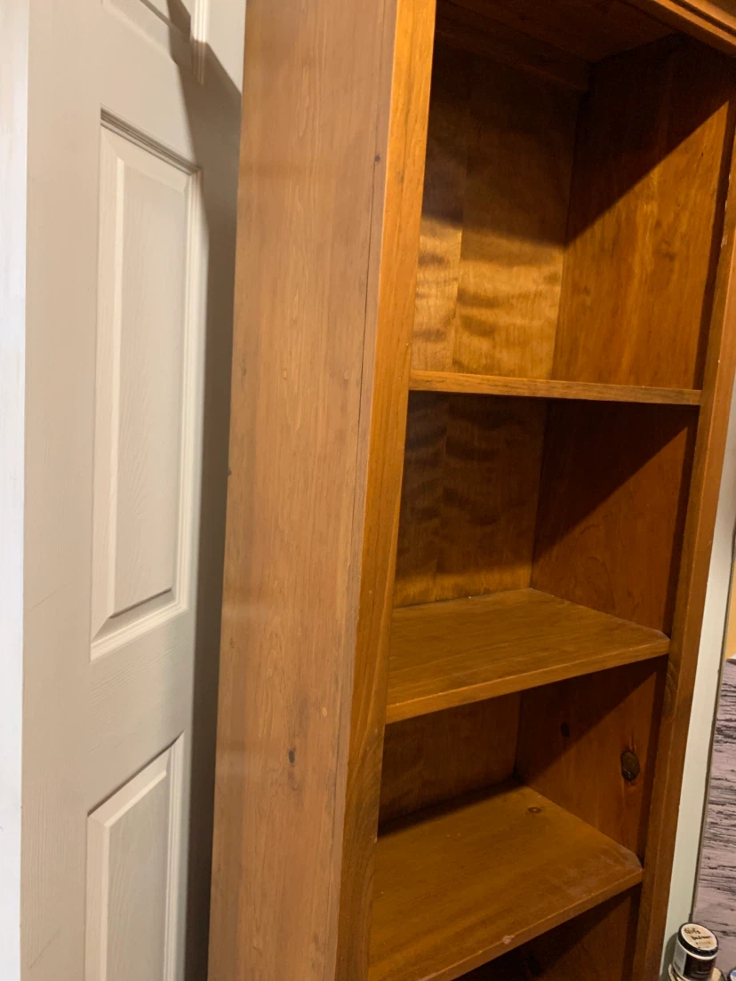 Wooden Bookshelf - photo 4