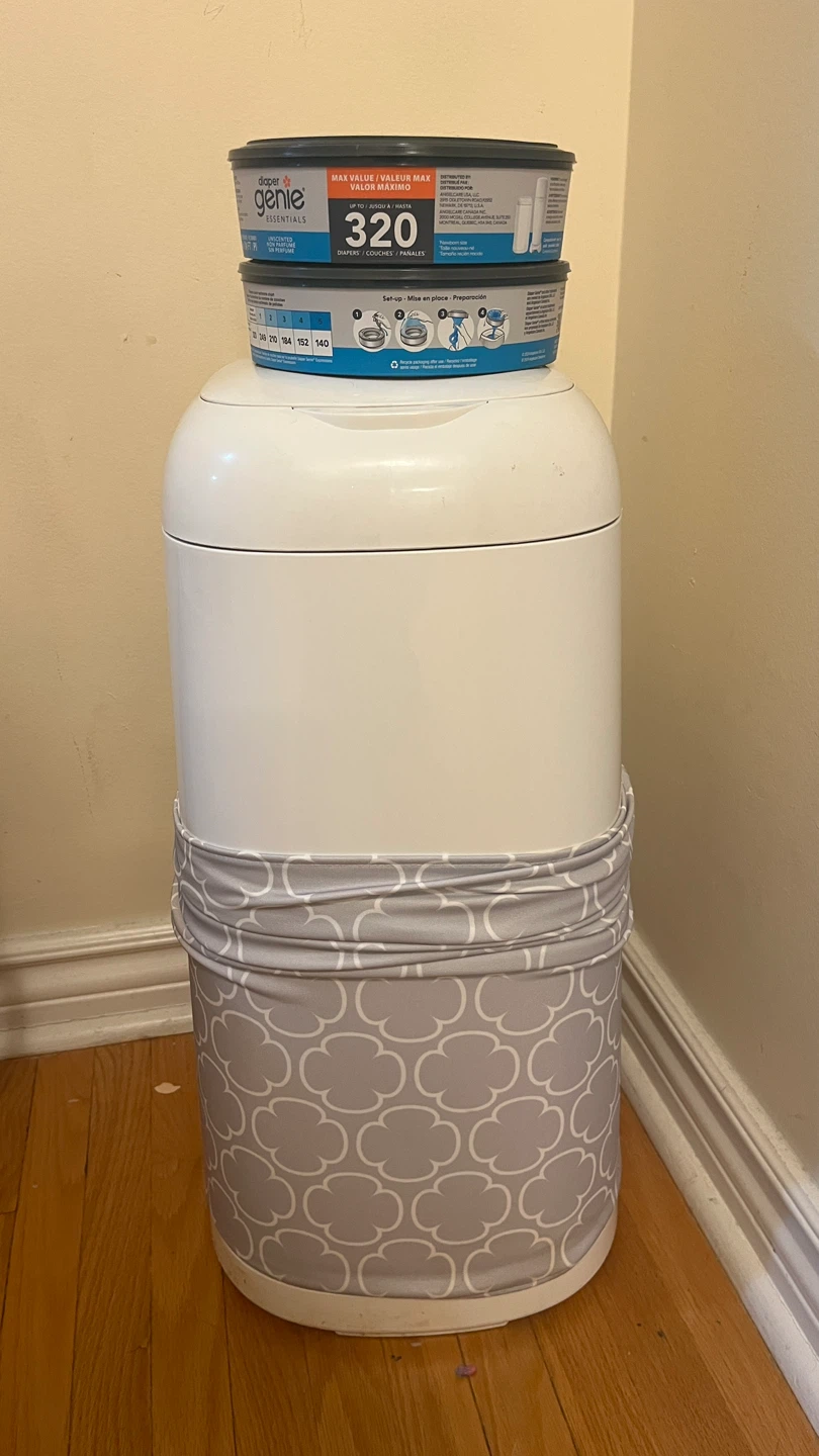 Diaper Genie Expressions with Refills - photo 3