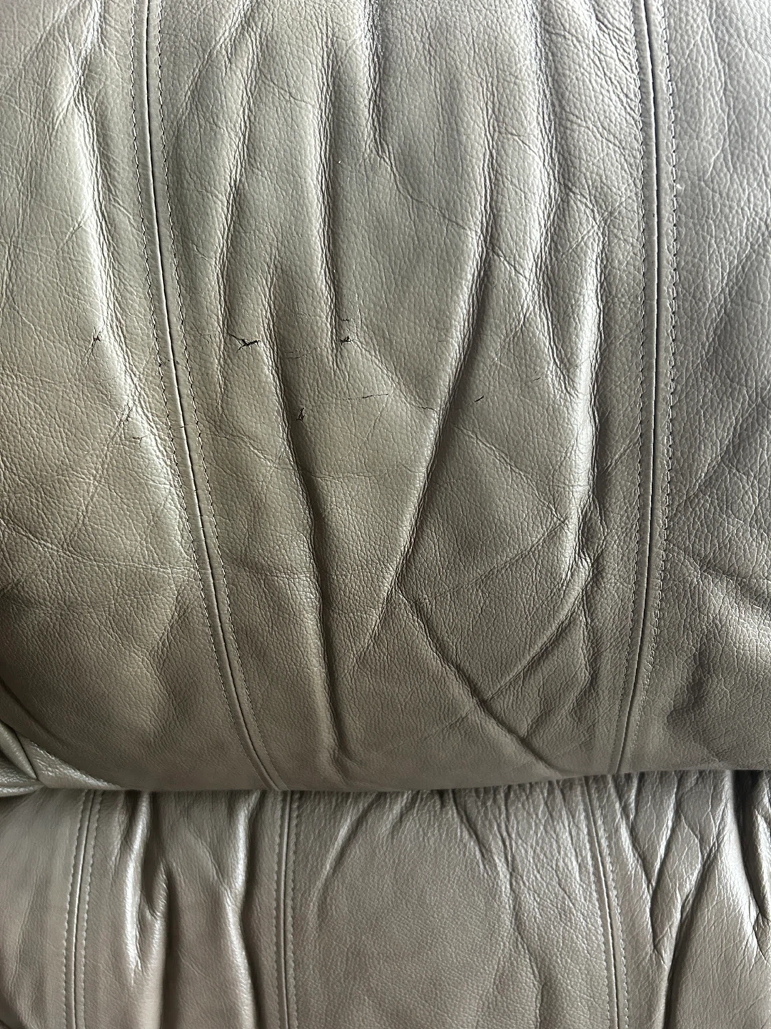 Palliser all-Leather Recliner - photo 4
