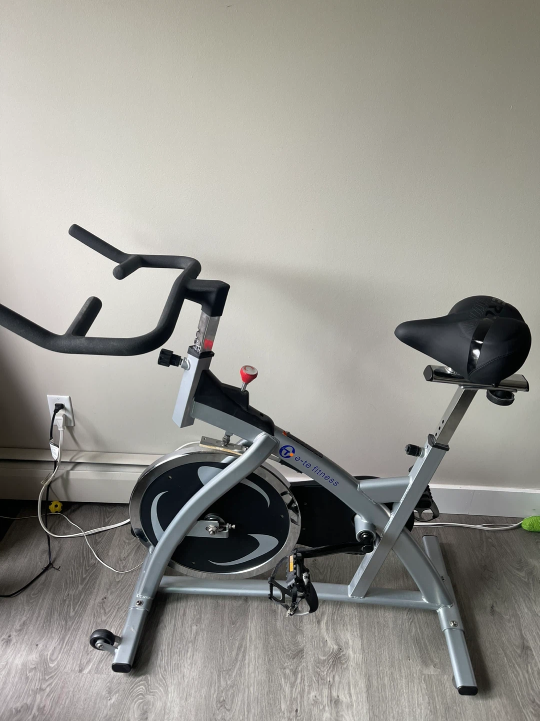 e-te Fitness Spin Bike