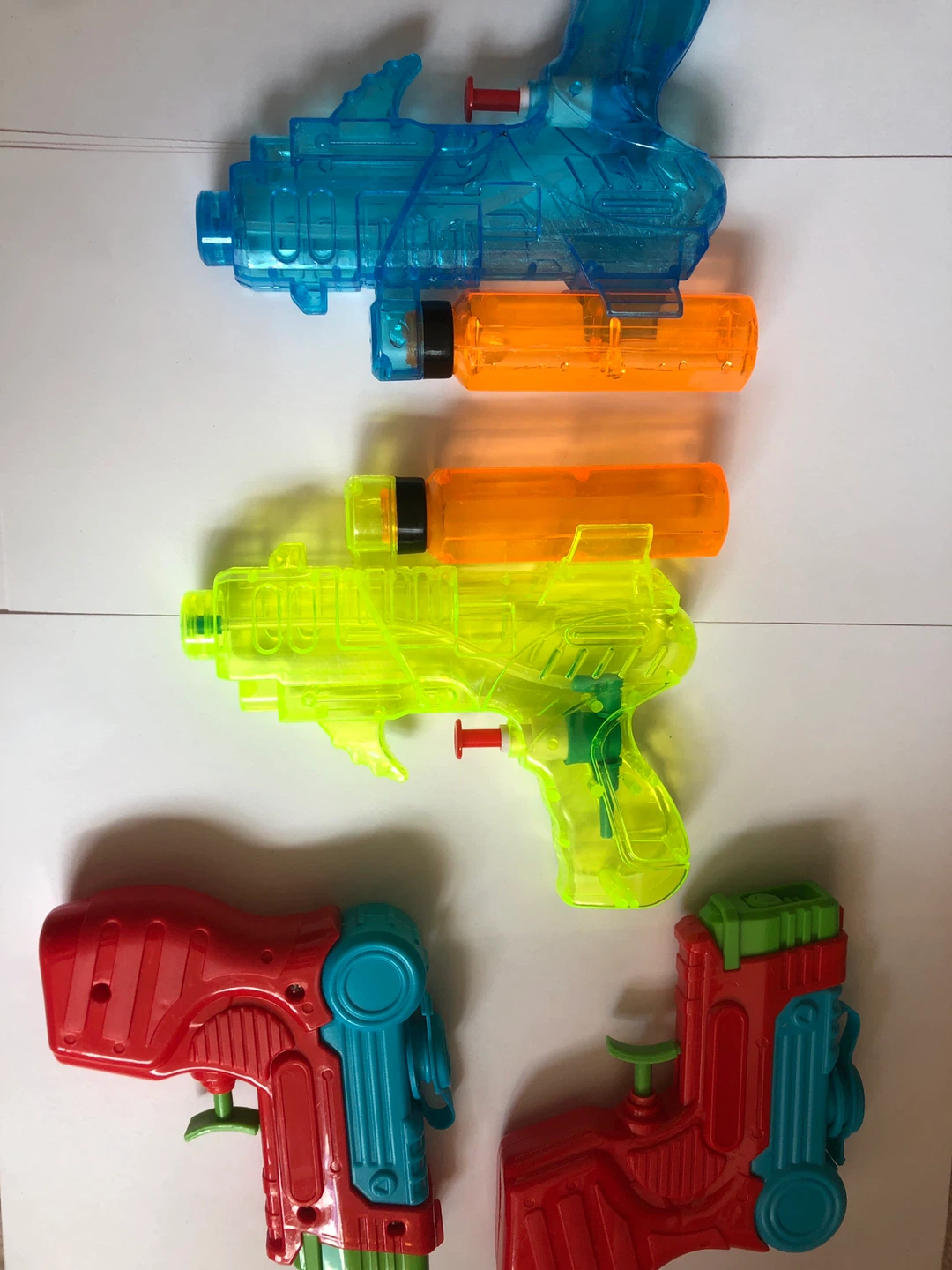 Set of 4 Toy Water Guns