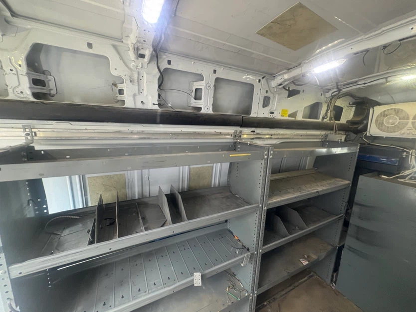 METAL SHELVING & STORAGE FOR CARGO (WORK) VAN - photo 2