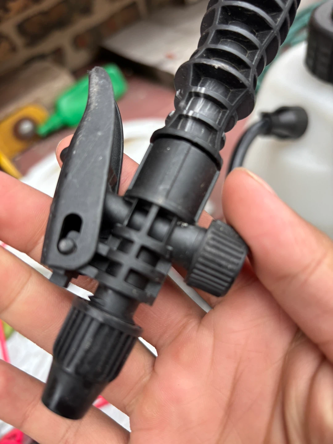 White Pump Sprayer - photo 2